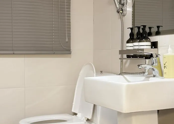3 Min To Mangwon Market & River Luggage Storage L Max 5 Guests L Near Hongdae & Hapjeong 빌라 *
