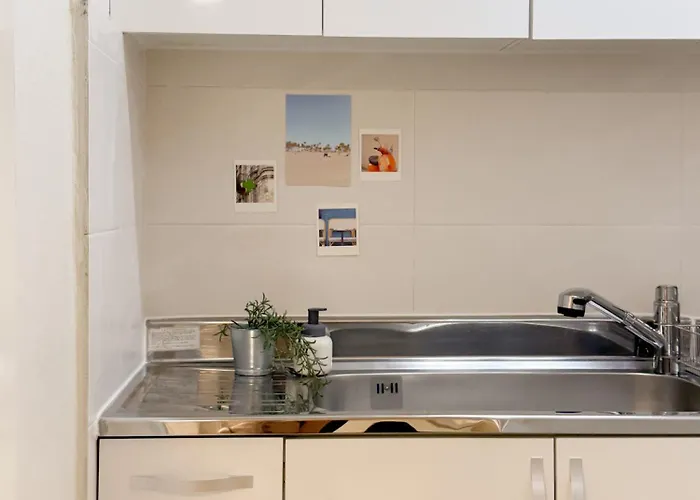 빌라 3 Min To Mangwon Market & River Luggage Storage L Max 5 Guests L Near Hongdae & Hapjeong 서울특별시
