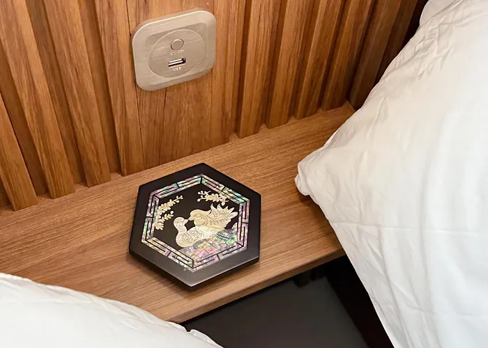 3 Min To Mangwon Market & River Luggage Storage L Max 5 Guests L Near Hongdae & Hapjeong