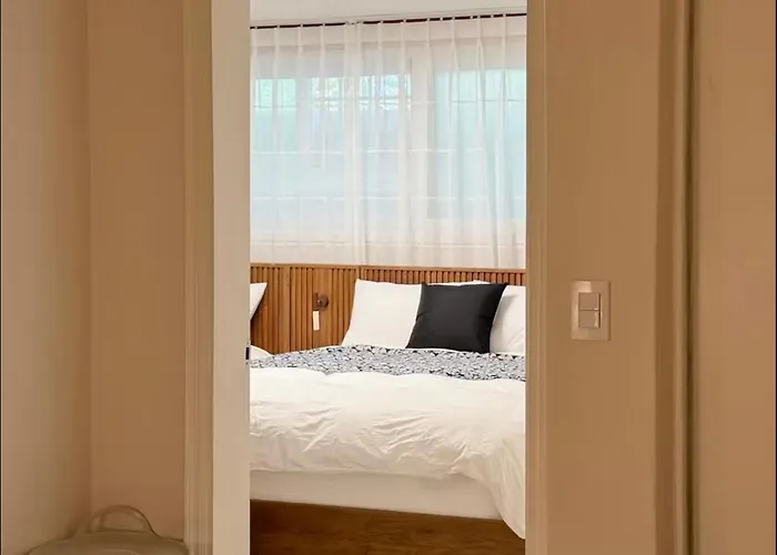 빌라 3 Min To Mangwon Market & River Luggage Storage L Max 5 Guests L Near Hongdae & Hapjeong 서울특별시