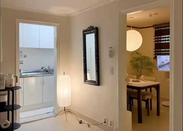 3 Min To Mangwon Market & River Luggage Storage L Max 5 Guests L Near Hongdae & Hapjeong 서울특별시