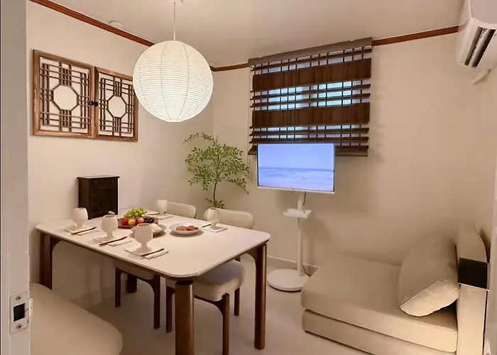 빌라 3 Min To Mangwon Market & River Luggage Storage L Max 5 Guests L Near Hongdae & Hapjeong 서울특별시