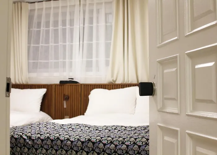 3 Min To Mangwon Market & River Luggage Storage L Max 5 Guests L Near Hongdae & Hapjeong * 首爾