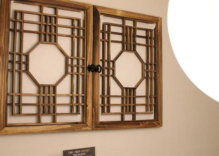 Villa 3 Min To Mangwon Market & River Luggage Storage L Max 5 Guests L Near Hongdae & Hapjeong